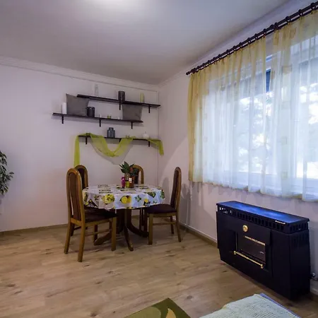 Alma Apartman Apartamento *