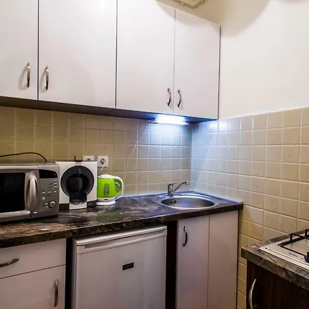 Alma Apartman *
